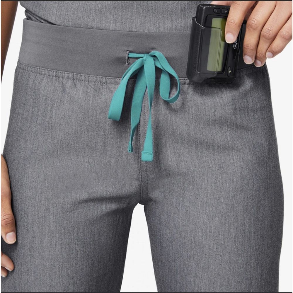 Figs Technical Collection Livingston Basic Scrub … - image 2